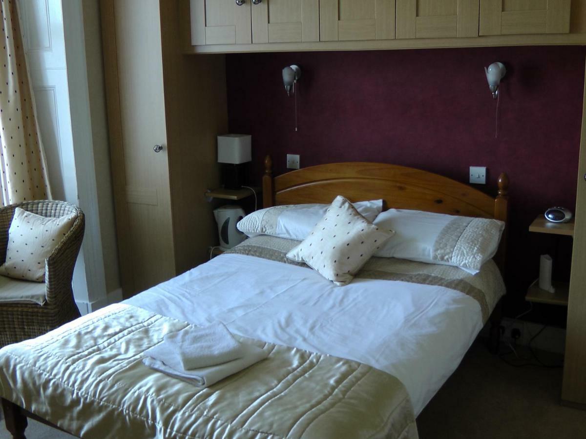 Beeches Guest House Dyce Exteriör bild